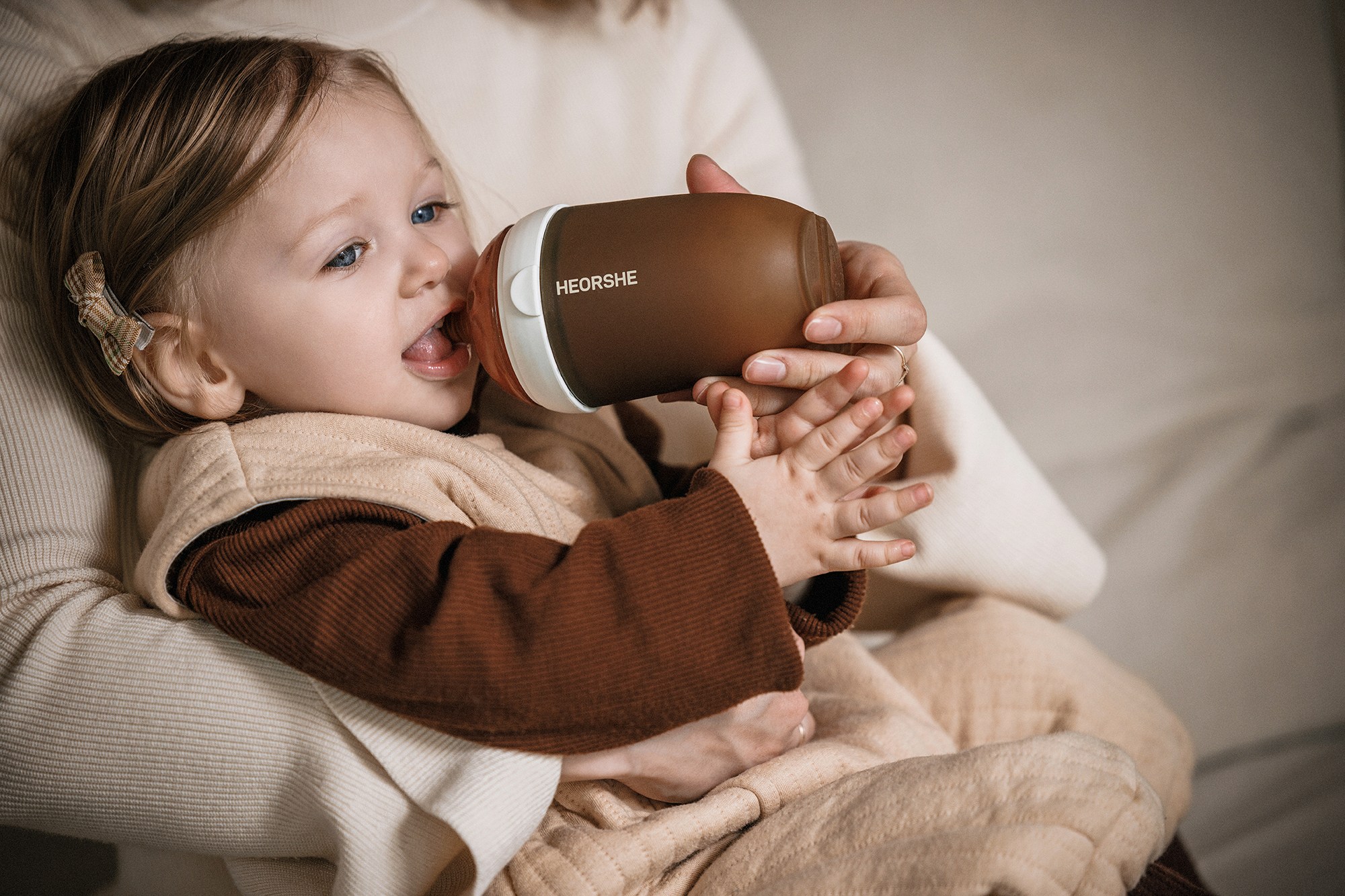 How to Bottle Feed a Baby